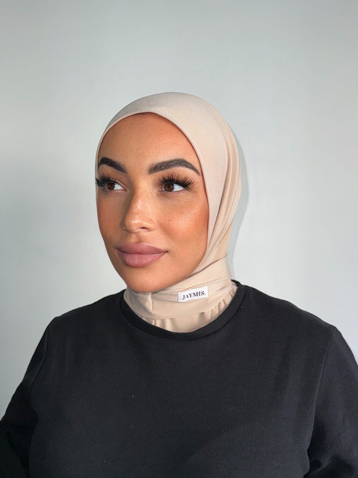 Beige bivakmuts hijab