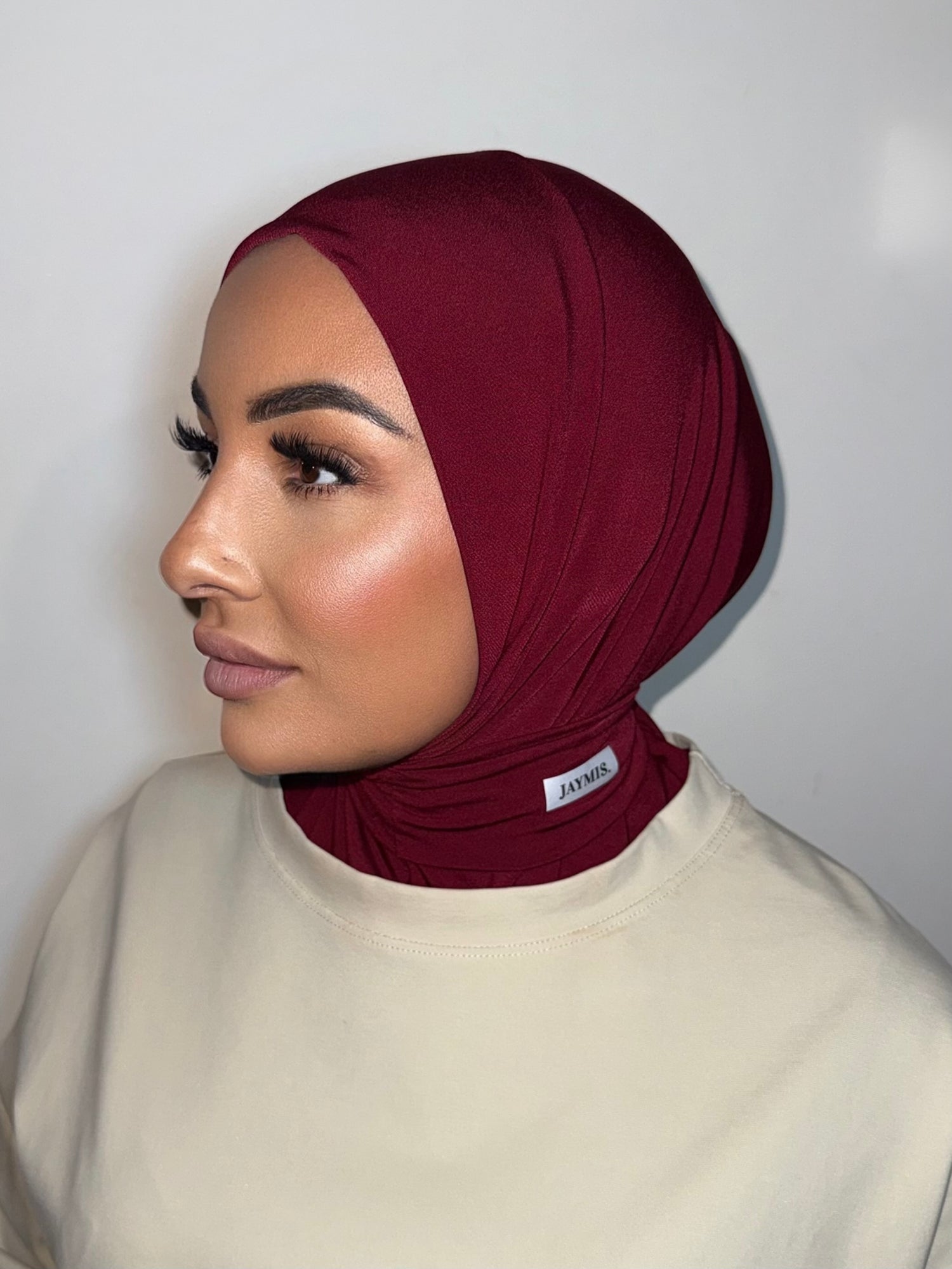 Hijab Cagoule Rouge Attache