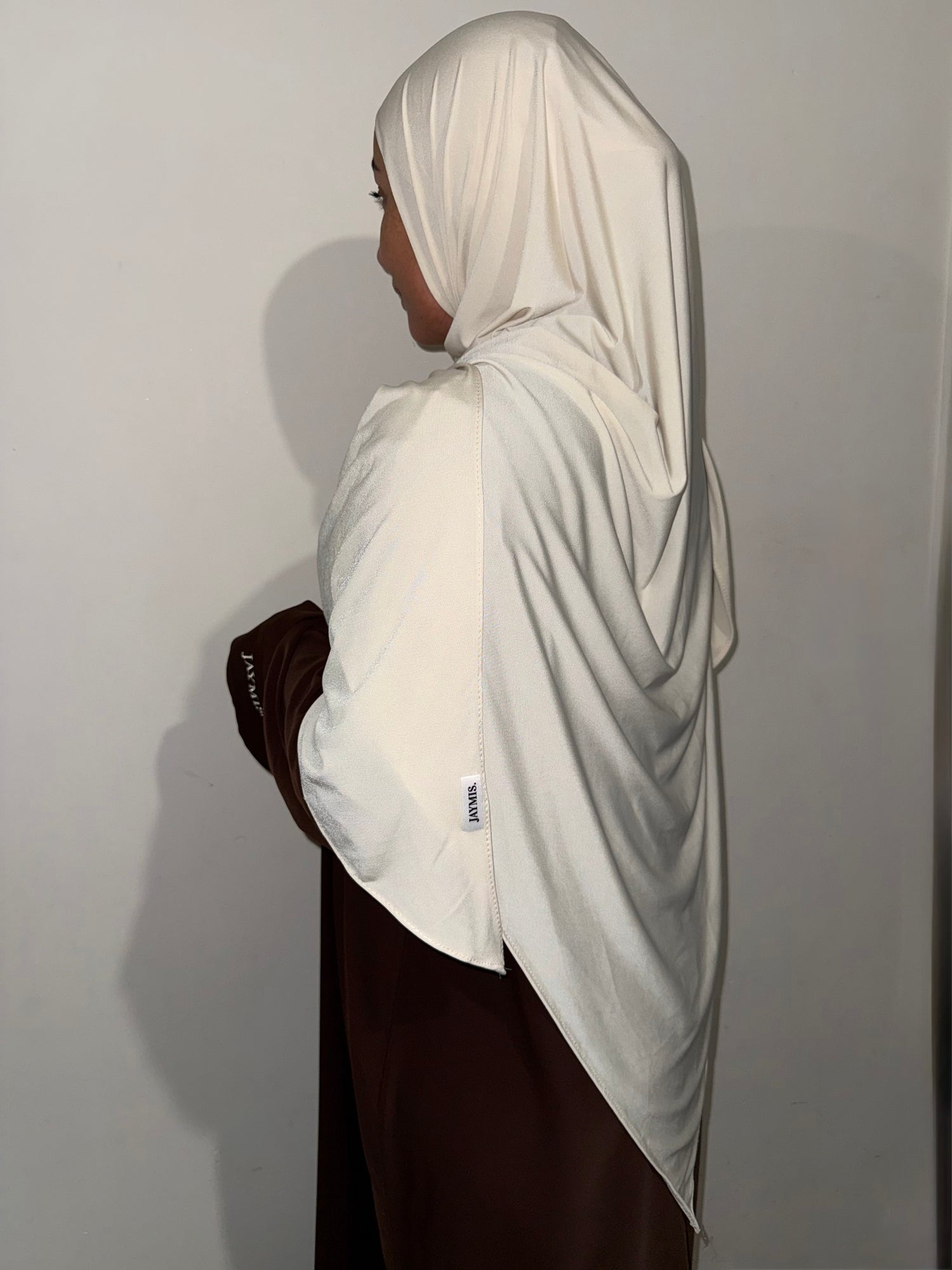 Hijabi Beige