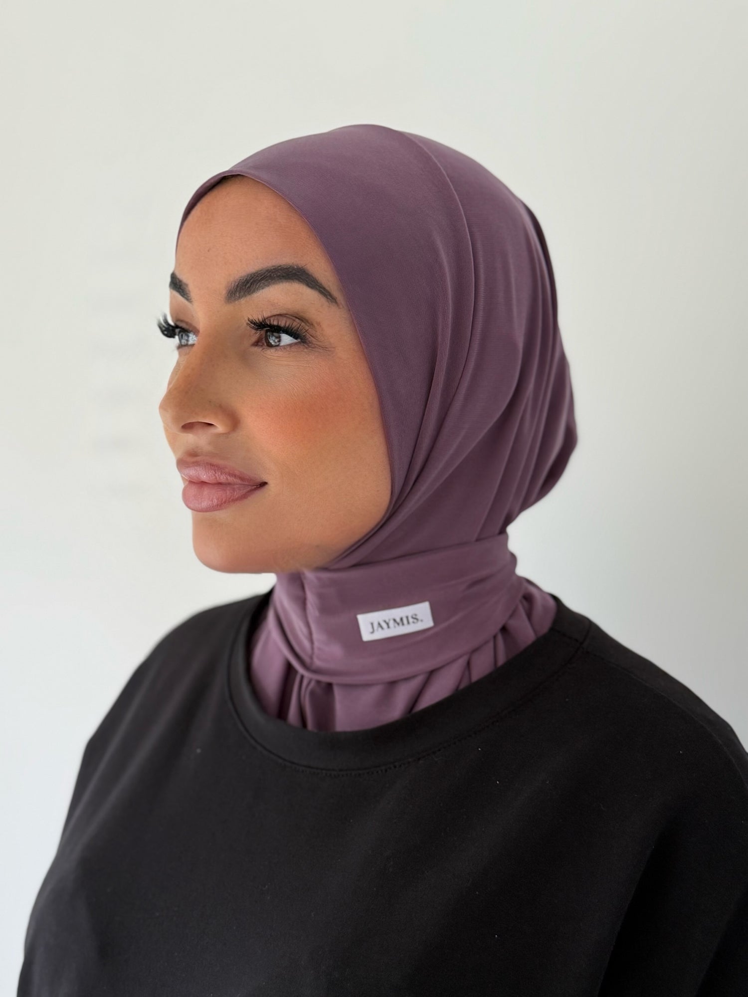 Paarse bivakmuts hijab