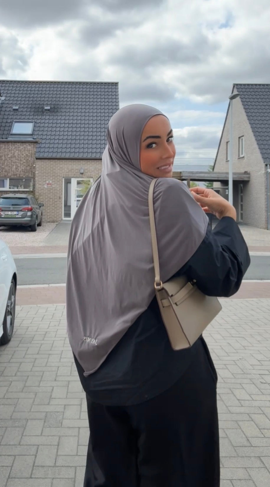 Hijabi Elyra Taupe
