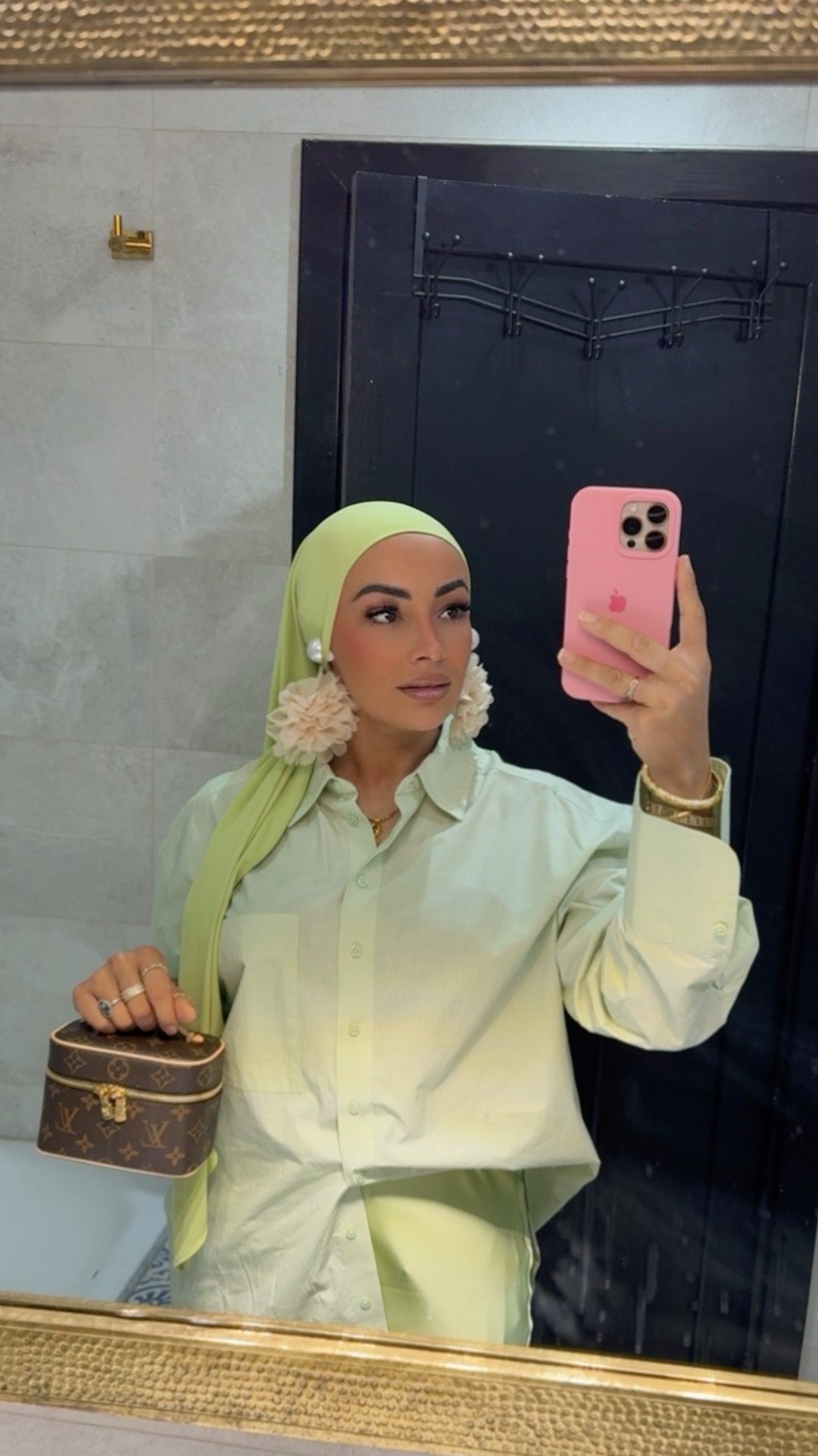 Hijabi Elyra Pomme